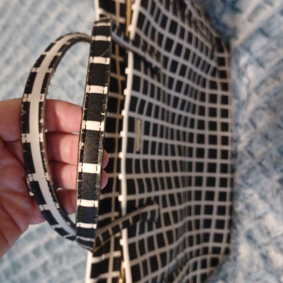 Kate Spade XL Dally Laurel Black & Cream Checked Zippered Travel Overnight Bag - Picture 9 of 14